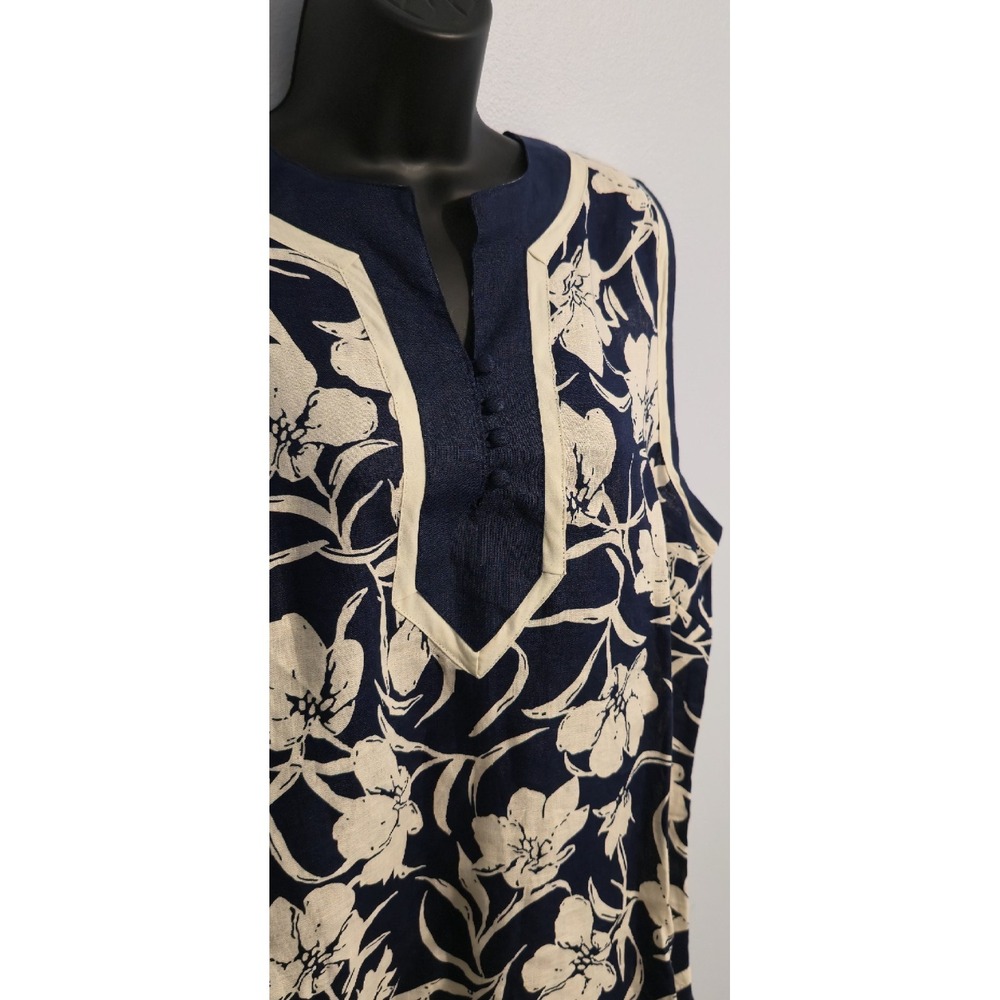Susan Bristol Women's Navy Blue White 100% Linen Floral Sleeveless Top Size 1X